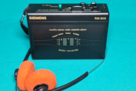 Siemens rm-905  Ausinukai