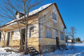 PARDUODAMAS KOMERCINIS OBJEKTAS SU 10 ARŲ SKLYPU KRATIŠKIŲ K., BIRŽŲ R.