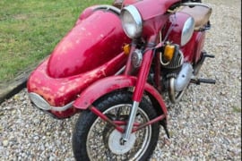 PERKU seną motociklą Jawa ar kitą moto bei jų dalis.