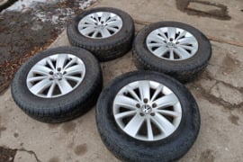 LIETI RATLANKIAI VW TIGUAN R16 su padangomis VILNIUS