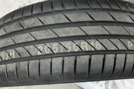 Vasarinės padangos, praktiškai naujos KUMHO ECSTA PS71 (205/60 R16)