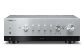 Yamaha R-N800A garso stiprintuvas su tinklo grotuvu