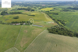 Padvariškių k., Vilniaus raj., parduodamas 2,7831 ha ploto žemės ūkio paskirties sklypas su kūdra