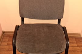 Kėdė 9 eur
