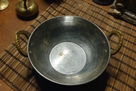 Rytų ugnies ir laiko kūrinys: 850 g tradicinis indiškas Karahi