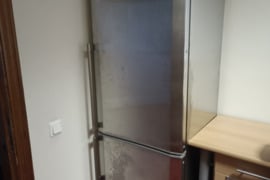 Parduodami įvariūs daiktai.