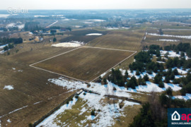 97.81 a sklypas Trakų r. sav., Padvarionys