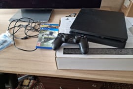 Sony Playstation 4 slim, mazai naudotas