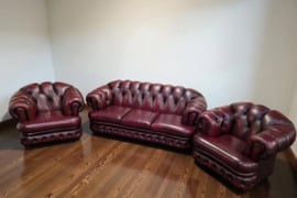 Chesterfield natūralios odos komplektas 3+1+1