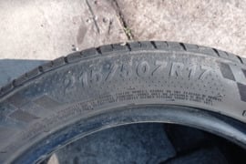 Padangos vasarinės 215/50 R17, 2 vnt
