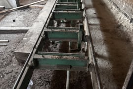 Parduodama medžio apdirbimo įranga