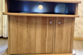 TV spintelė, puikios būklės