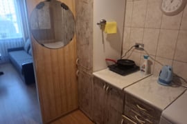 Išnuomuojamas kambarys bendrabutyje su dušu ir WC
