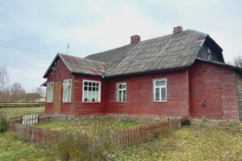 Parduodmas autentiškas rąstinis namas su dideliu sklypu Buraičiuose , Kelmes r.