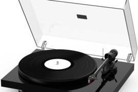 Pro-Ject Debut E Carbon EVO PHONO Patefonas
