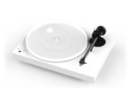 Pro-Ject X1 B Patefonas  Kita