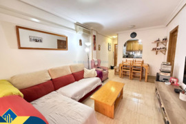 Apartamentas su terasa, Alicante provincijoje, Torrevieja mieste. 2 kambariai | 55 m² | 750 metrų ik