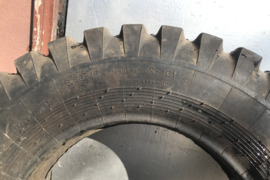 Naudotos padangos R-16, 165 (6.5 inches)