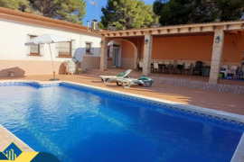 Vila su privačiu baseinu, Alicante provincijoje, Torrevieja mieste, Los Balcones rajone. 5 kambariai