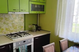Parduodamas puikiai išplanuotas 2-jų kambarių butas su holu Vaidaugų gatvėje 5/3 aukšte.