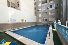 Penthouse apartamentas skirtas renovacijai, Alicante provincijoje, Torrevieja mieste, Playa del Aceq