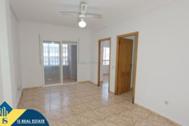 Apartamentas su terasa, Alicante provincijoje, Torrevieja mieste. 3 kambariai | 80 m² | 450 metrų ik