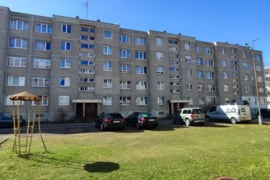 PARDUODAMAS 2 KAMBARIŲ BUTAS VAITKAUS G. PANEVĖŽYJE.