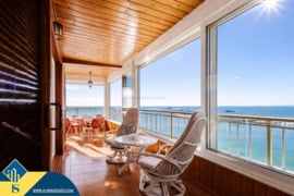 Apartamentas su bendru baseinu, Alicante provincijoje, Torrevieja mieste, Playa del Acequión rajone.