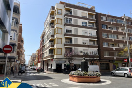 Apartamentas su terasa, Alicante provincijoje, Torrevieja mieste, Playa del Cura rajone. 4 kambariai