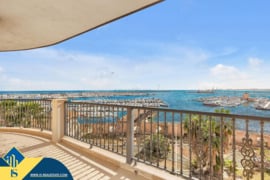 Apartamentas su terasa, Alicante provincijoje, Torrevieja mieste, Playa del Cura rajone. 6 kambariai