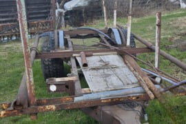 Parduodu įvairią ūkio techniką