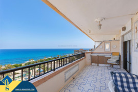 Apartamentas su bendru baseinu, Alicante provincijoje, Torrevieja mieste, Playa del Cura rajone. 4 k