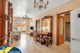 Apartamentas su terasa, Alicante provincijoje, Torrevieja mieste. 4 kambariai | 96 m² | 850 metrų ik