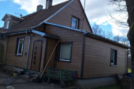 Namo dalis Plungės r. sav., Varkaliai