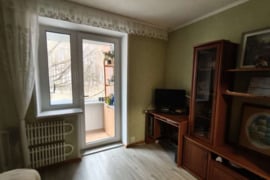 Parduodamas arba keičiamas  4-ių kambarių butas Sedulinos al. Visagine