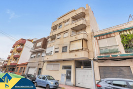 Apartamentas su terasa, Alicante provincijoje, Torrevieja mieste, Playa del Cura rajone. 5 kambariai