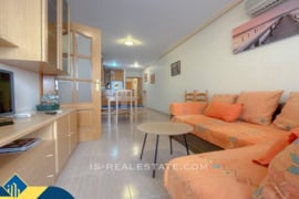 Apartamentas su terasa, Alicante provincijoje, Torrevieja mieste. 3 kambariai | 73 m² | 400 metrų ik