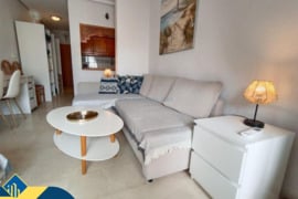 Studija su terasa, Alicante provincijoje, Torrevieja mieste, Playa de los Locos rajone. 1 kambarys |
