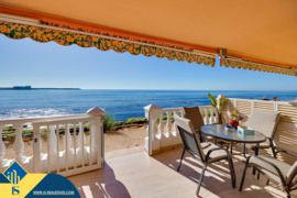 Renovuotas apartamentas su terasa, Alicante provincijoje, Torrevieja mieste, Playa del Acequión rajo