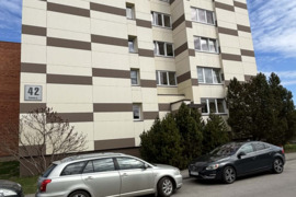 Parduodamas 1 kambario butas su balkonu renovuotame name