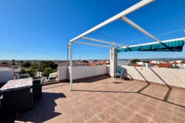Apartamentai su privačia stogo terasa