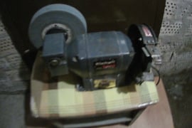 Elektrini Galąstuva 220 v
