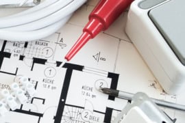 PROJEKTUOJU, PROJEKTUOTOJAS ELEKTRA