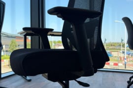 Ergonominė biuro kėdė NOVA – nuo 159 €