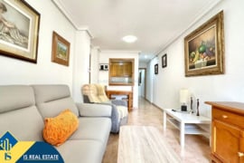 Apartamentas su terasa, Alicante provincijoje, Torrevieja mieste. 3 kambariai | 67 m² | 1 kilometras