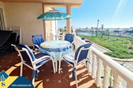 Apartamentas su bendru baseinu, Alicante provincijoje, Torrevieja mieste, Los Balcones rajone. 3 kam