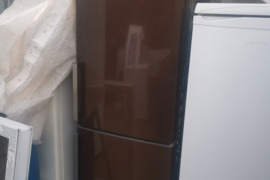 Veikiantis aukštas šaldytuvas Gorenje