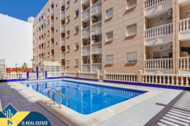Apartamentas su bendru baseinu, Alicante provincijoje, Torrevieja mieste. 3 kambariai | 47 m² | 600 