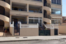 Apartamentas su bendru baseinu, Alicante provincijoje, Torrevieja mieste. 3 kambariai | 72 m² | 500 