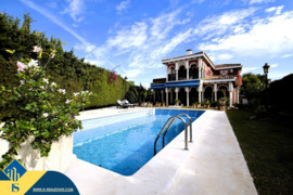 Vila su privačiu baseinu, Alicante provincijoje, Torrevieja mieste, Playa de Los Locos rajone. 10 ka